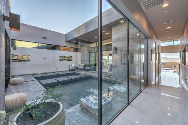 671 Scenic Rim Drive, Henderson, NV 89012