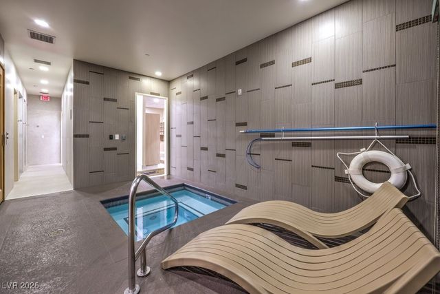 671 Scenic Rim Drive, Henderson, NV 89012