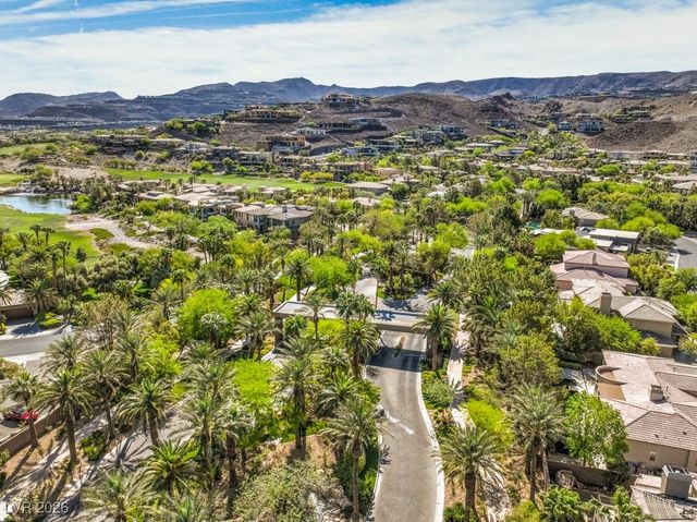 671 Scenic Rim Drive, Henderson, NV 89012