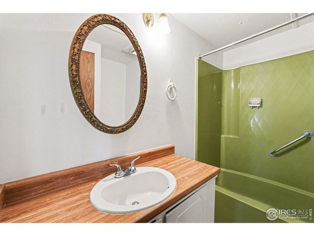 3525 Chinook Ln, Fort Collins, CO 80525