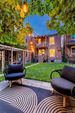 4142 Cleveland Avenue, St Louis, MO 63110