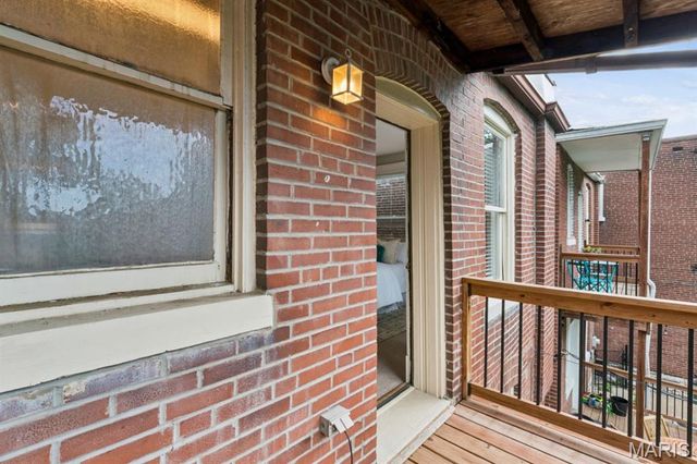 4142 Cleveland Avenue, St Louis, MO 63110
