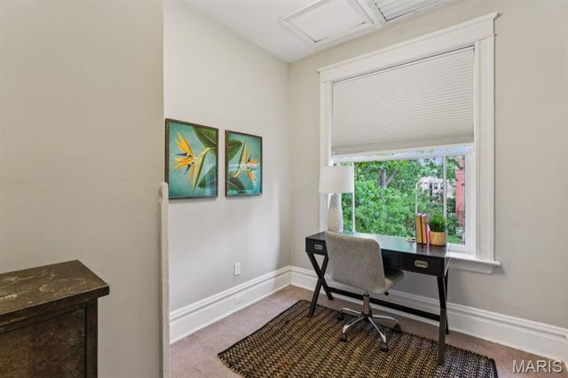 4142 Cleveland Avenue, St Louis, MO 63110