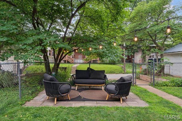 4142 Cleveland Avenue, St Louis, MO 63110