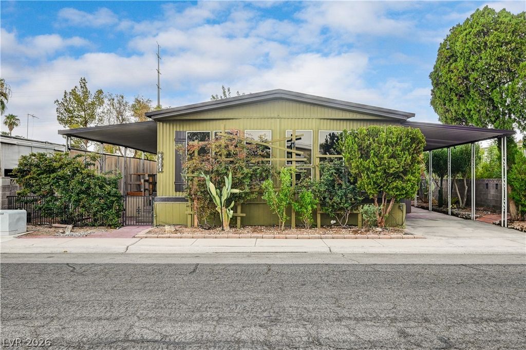 3530 Katmai Drive, Las Vegas, NV 89122 — photo 3
