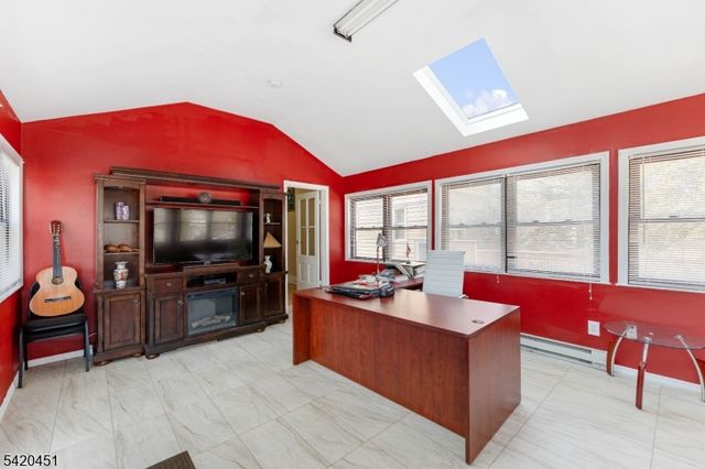 150 W 5Th Ave, Roselle Boro, NJ 07203