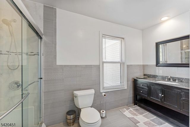 150 W 5Th Ave, Roselle Boro, NJ 07203