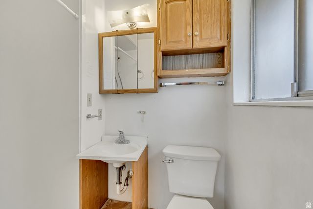 345 W 2300 N, Sunset, UT 84015