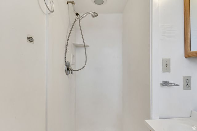 345 W 2300 N, Sunset, UT 84015