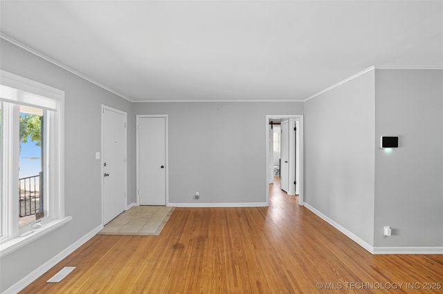 2406 S Joplin Avenue, Tulsa, OK 74114