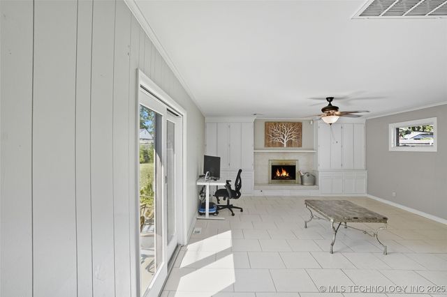 2406 S Joplin Avenue, Tulsa, OK 74114