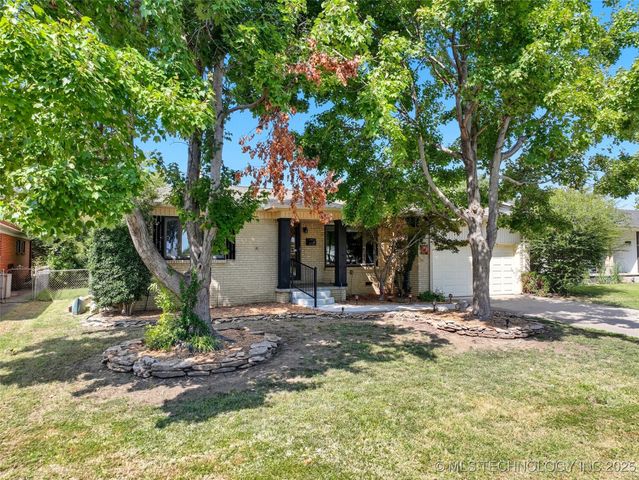 2406 S Joplin Avenue, Tulsa, OK 74114