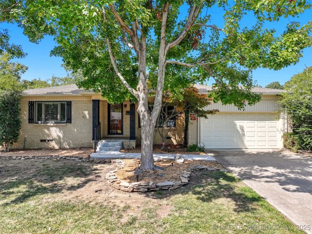 2406 S Joplin Avenue, Tulsa, OK 74114