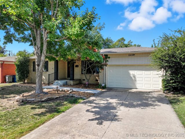 2406 S Joplin Avenue, Tulsa, OK 74114