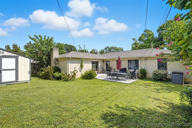 2406 S Joplin Avenue, Tulsa, OK 74114