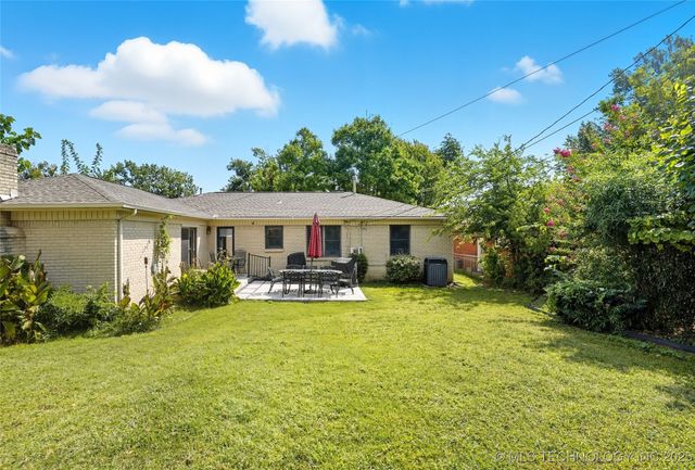 2406 S Joplin Avenue, Tulsa, OK 74114