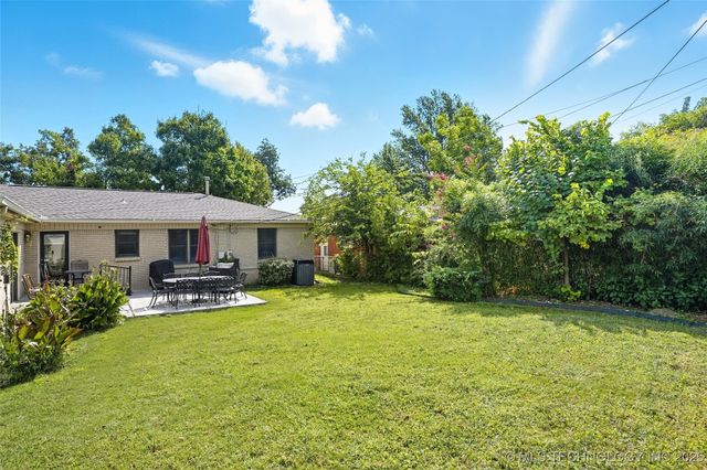 2406 S Joplin Avenue, Tulsa, OK 74114