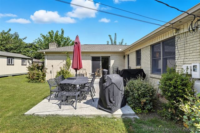 2406 S Joplin Avenue, Tulsa, OK 74114