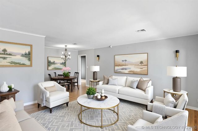 2406 S Joplin Avenue, Tulsa, OK 74114