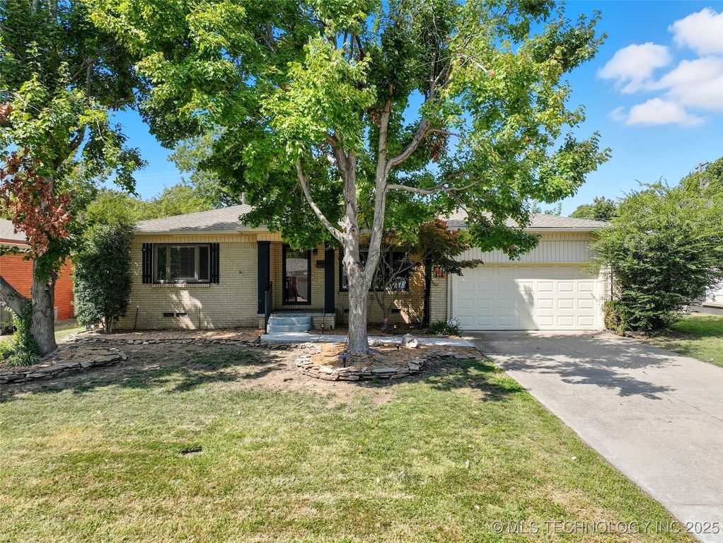 2406 S Joplin Avenue, Tulsa, OK 74114