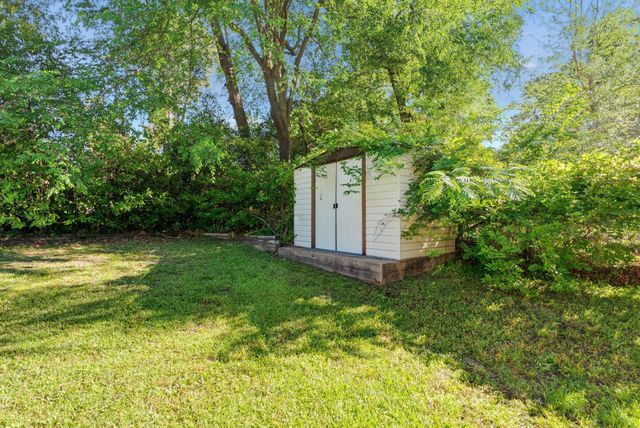 2800 Tanglewood Drive, Tyler, TX 75701