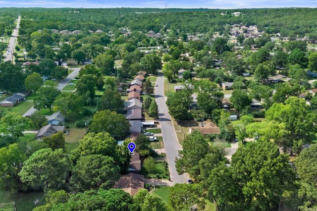 1800 Palomino Drive, Sherwood, AR 72120