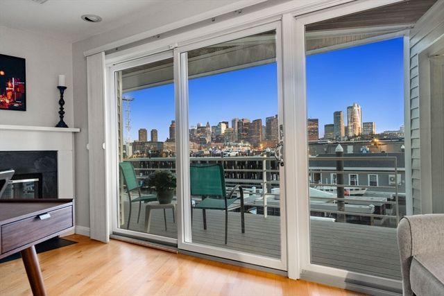 11 Constellation Wharf 11, Boston, MA 02129