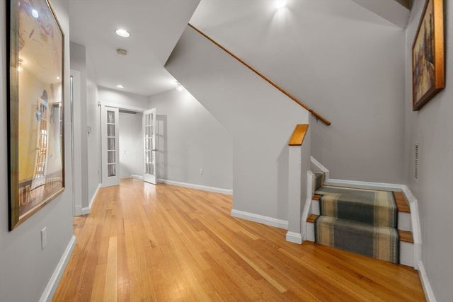 11 Constellation Wharf 11, Boston, MA 02129