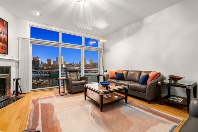 11 Constellation Wharf 11, Boston, MA 02129