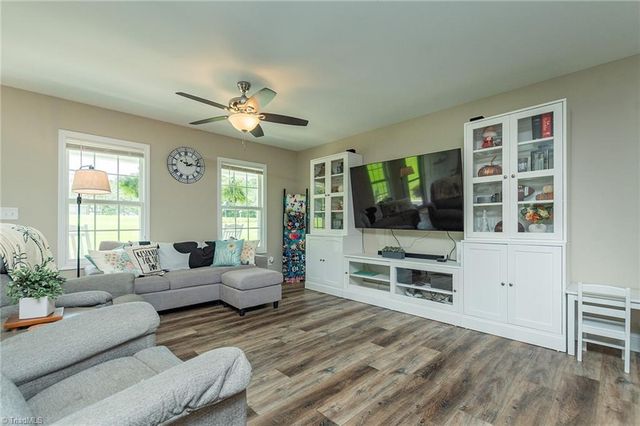 185 Broadway Road, Lexington, NC 27295