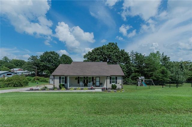 185 Broadway Road, Lexington, NC 27295