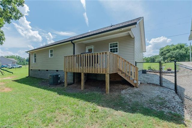 185 Broadway Road, Lexington, NC 27295