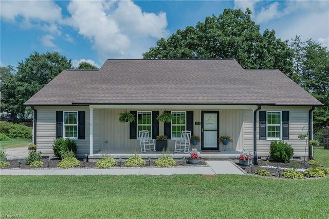 185 Broadway Road, Lexington, NC 27295