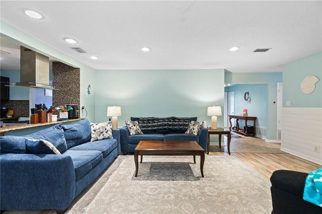 5007 Golfway Drive, Eight Mile, AL 36613