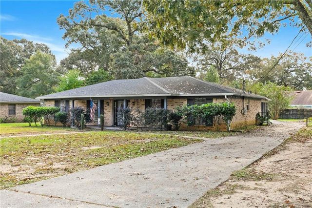 5007 Golfway Drive, Eight Mile, AL 36613