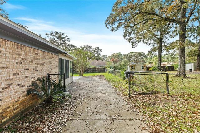 5007 Golfway Drive, Eight Mile, AL 36613