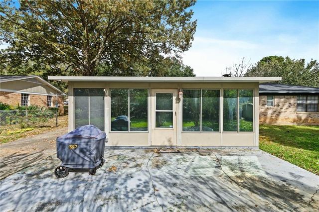 5007 Golfway Drive, Eight Mile, AL 36613