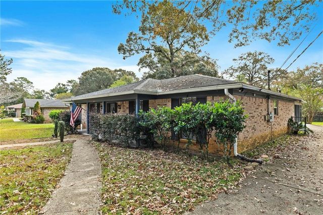 5007 Golfway Drive, Eight Mile, AL 36613