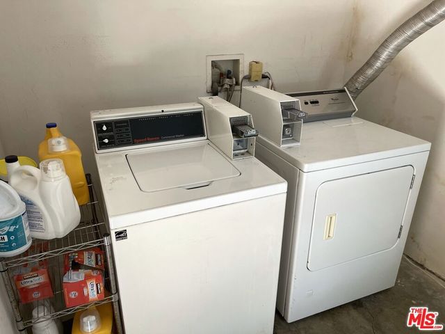 14940 Dickens St 1, Sherman Oaks, CA 91403