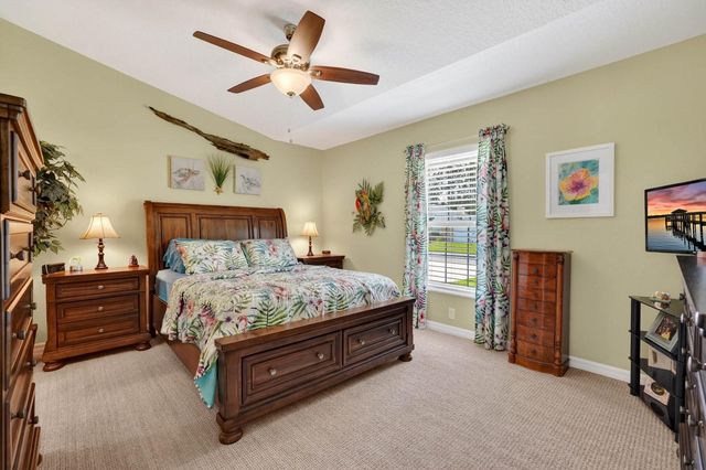 2 SEOANE COURT, Palm Coast, FL 32164
