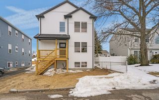 19 Newbury St, Providence, RI 02904