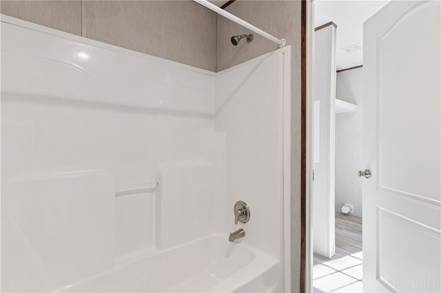 13 Faye Drive, Midway, GA 31320