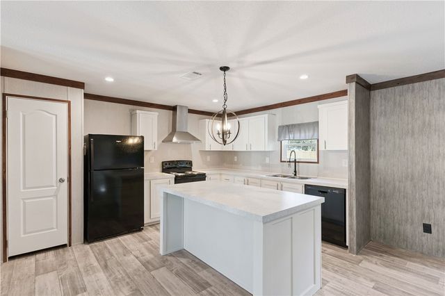 13 Faye Drive, Midway, GA 31320