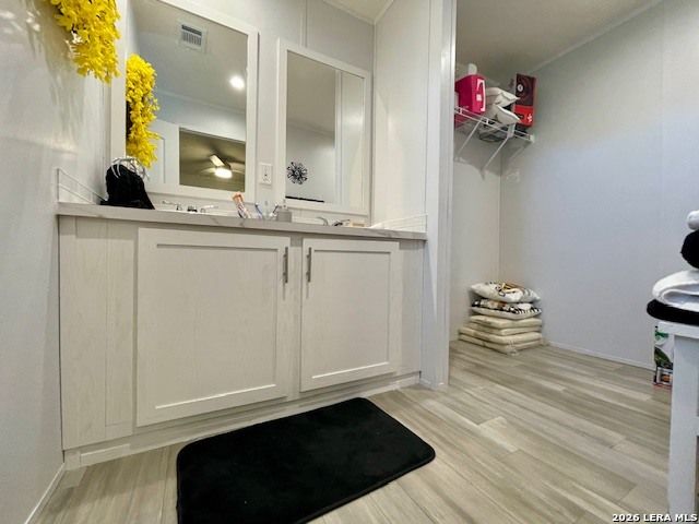 691 private road 1510, Bandera, TX 78003