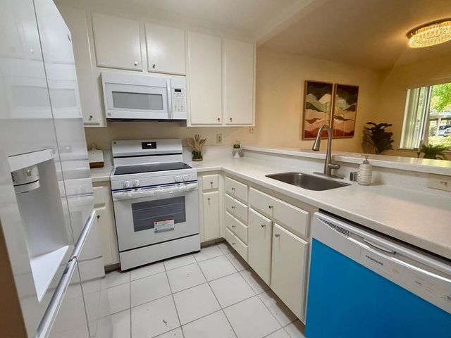 3105 La Terrace Circle, San Jose, CA 95123