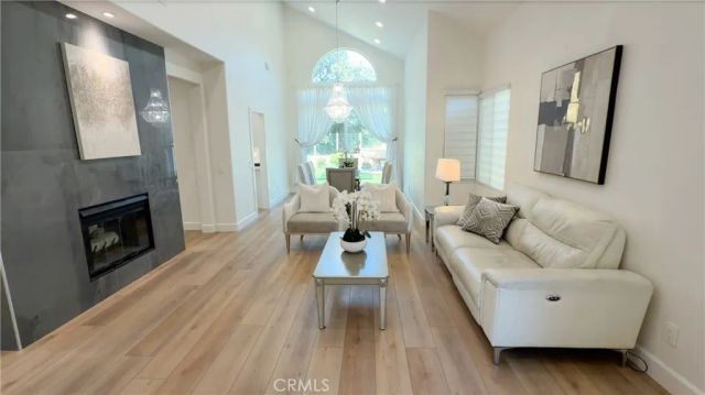 15 Tierra Vista, Laguna Hills, CA 92653