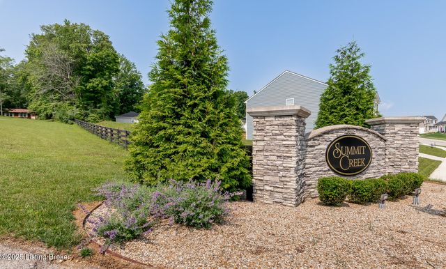 109 Highpoint Ct, Elizabethtown, KY 42701