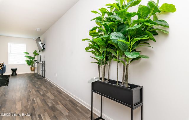 109 Highpoint Ct, Elizabethtown, KY 42701