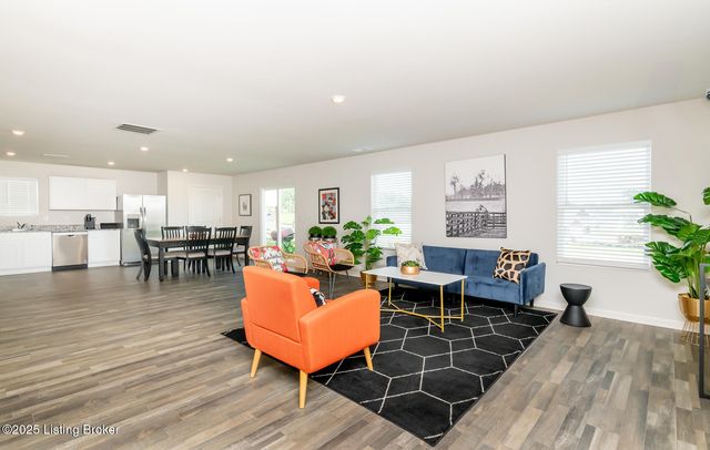 109 Highpoint Ct, Elizabethtown, KY 42701