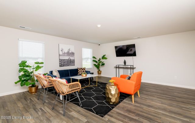 109 Highpoint Ct, Elizabethtown, KY 42701